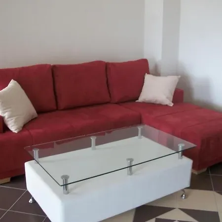 Daire Gemuetliche Auf By Interhome Vir